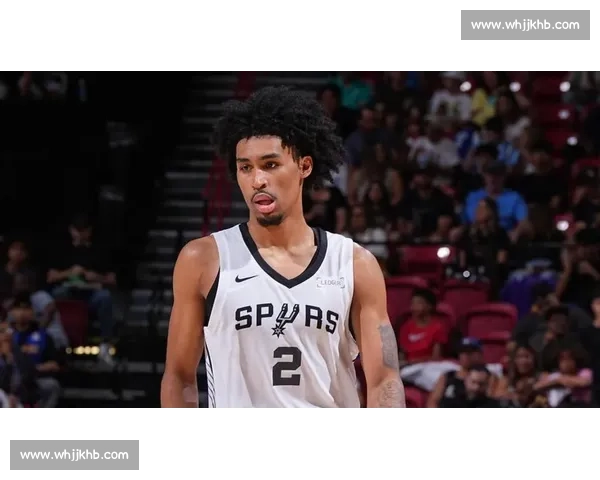 19 岁破 79 年纪录!马刺榜眼哈珀:替补席藏不住的珍宝 19 岁破 79 年纪录!马刺榜眼哈珀:替补席藏不住的珍宝